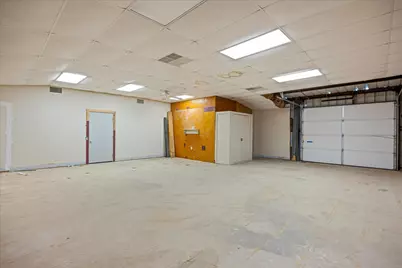 1497 W Highway 67 #E, Glen Rose, TX 76043 - Photo 11