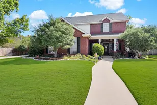626 Briar Ct, Kennedale, TX 76060 - Photo 1