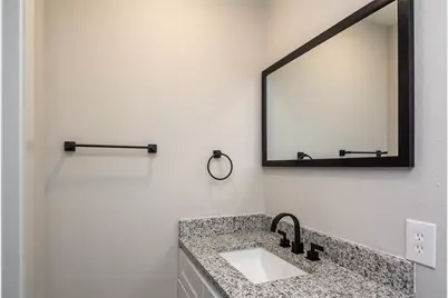 138 W Louisiana Avenue, Dallas, TX 75224 - Photo 13