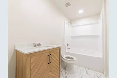 5713 Madge Place, Haltom City, TX 76117 - Photo 13