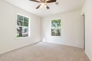 5713 Madge Pl, Haltom City, TX 76117 - Photo 9