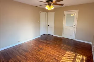 104 Dixon St, Cleburne, TX 76033 - Photo 15