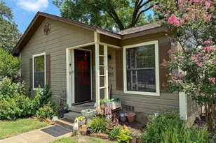 104 Dixon St, Cleburne, TX 76033 - Photo 3