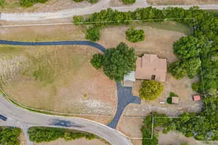 3521 Peak Rd, Granbury, TX 76048 - Photo 37