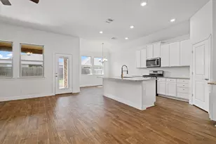 3021 Cobalt Dr, Aubrey, TX 76227 - Photo 5