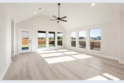 537 Sanctuary Drive, Waxahachie, TX 75165 - Photo 13