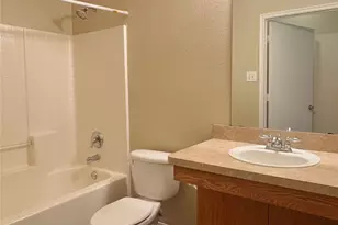 2146 Stonebrook Ln, Mesquite, TX 75181 - Photo 13