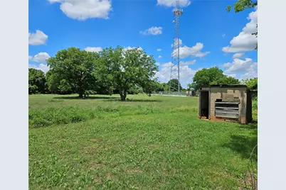 109 Bluebonnet Drive, Paradise, TX 76073 - Photo 11