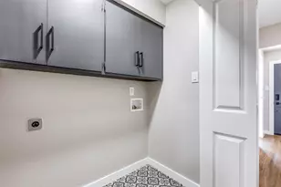 1235 Mill Valley Dr, Plano, TX 75075 - Photo 11