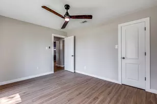 1235 Mill Valley Dr, Plano, TX 75075 - Photo 13