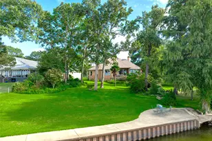 22091 Blue Water Rd, Chandler, TX 75758 - Photo 35