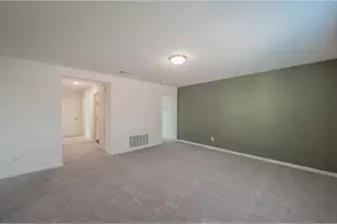 8 Winship Dr, Edgecliff Village, TX 76134 - Photo 17