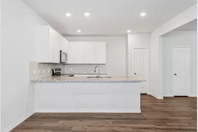 5620 Shore Point Trail, Fort Worth, TX 76119 - Photo 7