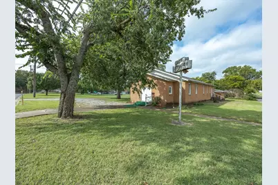 100 S Colbert Street, Sherman, TX 75090 - Photo 33