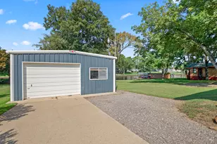 2324 Driftwood Dr, Tool, TX 75143 - Photo 25