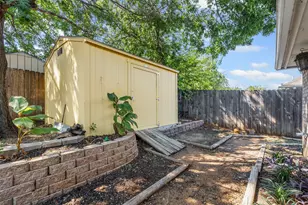 3509 Tommy Hays Dr, Haltom City, TX 76117 - Photo 39