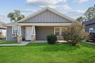 1116 E Hattie St, Fort Worth, TX 76104 - Photo 3