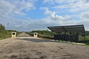 2277 Hidden Vly Rd, Glen Rose, TX 76043 - Photo 3