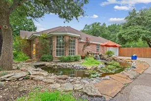 848 Country Ln, McGregor, TX 76657 - Photo 3