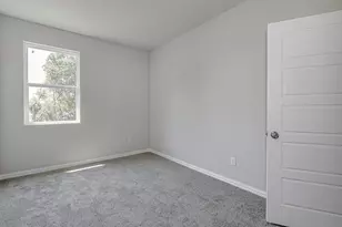 301 Eastland St, Cleburne, TX 76031 - Photo 23