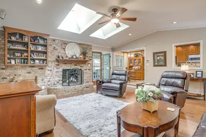 922 Highland Drive, Cleburne, TX 76033 - Photo 33