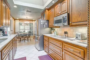 922 Highland Dr, Cleburne, TX 76033 - Photo 7