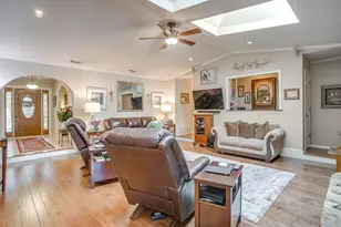 922 Highland Dr, Cleburne, TX 76033 - Photo 31