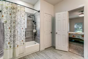 1108 S Morris St, Gainesville, TX 76240 - Photo 13