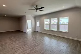 4225 Cornerstone Cir, Granbury, TX 76048 - Photo 7