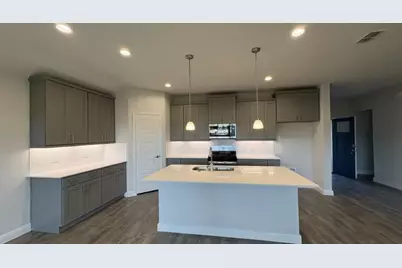 4225 Cornerstone Circle, Granbury, TX 76048 - Photo 5