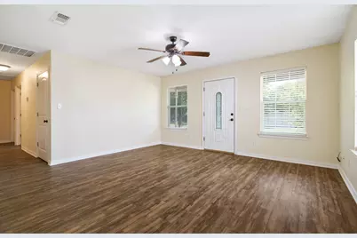 315 1/2 N Carr Avenue, Sherman, TX 75090 - Photo 9
