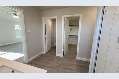 4219 Cornerstone Circle, Granbury, TX 76048 - Photo 11