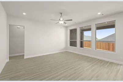 725 Carriage Hill Road, Midlothian, TX 76065 - Photo 5