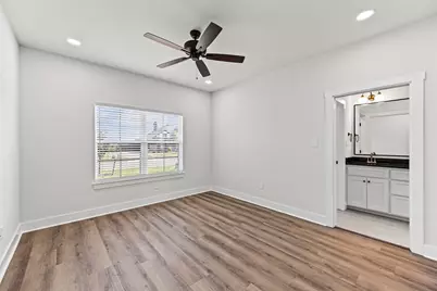 1901 Angelus Street, Waco, TX 76712 - Photo 33