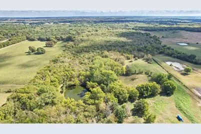 648 Cr 4618, Wolfe City, TX 75496 - Photo 25