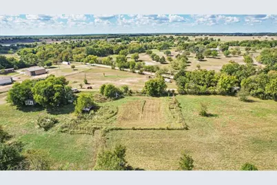 648 Cr 4618, Wolfe City, TX 75496 - Photo 11