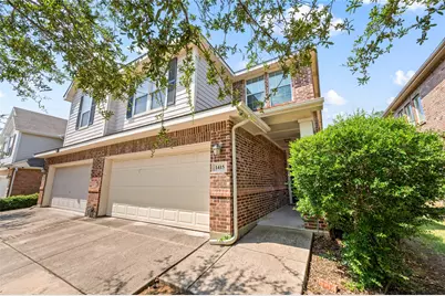 1415 Ravenwood Drive, Mansfield, TX 76063 - Photo 5