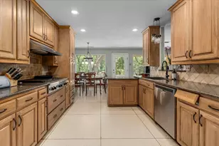 4017 Hildring Dr E, Fort Worth, TX 76109 - Photo 3