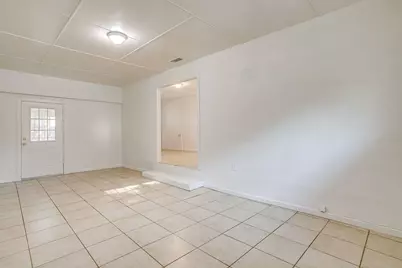 6712 Yosemite Drive, Fort Worth, TX 76112 - Photo 9