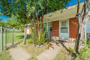 909 E 9th St, Kemp, TX 75143 - Photo 3