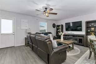 845 Sugartree Dr, Cleburne, TX 76031 - Photo 7