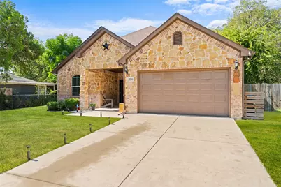 4516 Wiman Drive, Fort Worth, TX 76119 - Photo 3