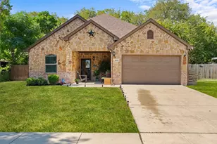 4516 Wiman Dr, Fort Worth, TX 76119 - Photo 1