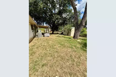 708 Meadow Lane, Mexia, TX 76667 - Photo 11