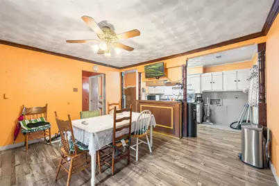 3823 Dempster Avenue, Cockrell Hill, TX 75211 - Photo 25