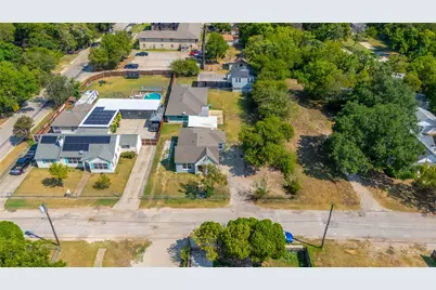 3823 Dempster Avenue, Cockrell Hill, TX 75211 - Photo 1