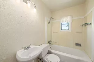 3823 Dempster Ave, Cockrell Hill, TX 75211 - Photo 21