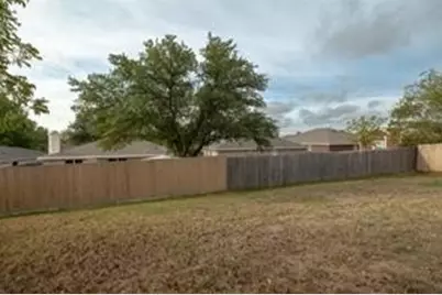 7208 Stonegate Drive, Benbrook, TX 76126 - Photo 15