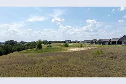 7112 Heathington Court, Granbury, TX 76049 - Photo 9