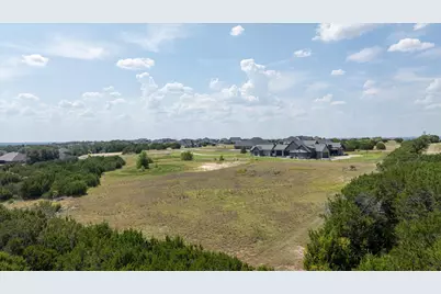 7112 Heathington Court, Granbury, TX 76049 - Photo 5